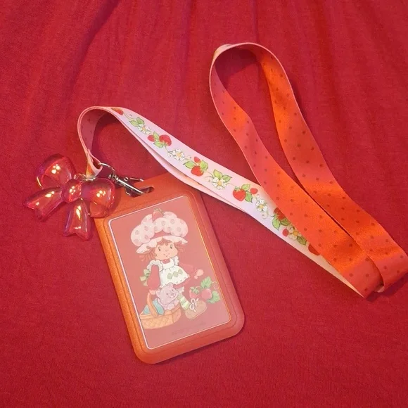 Strawberry Shortcake Surprise Bundle - Picture 4 of 4